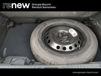 Photo 10 du bon plan RENAULT Captur 1.6 E-Tech hybride 145ch Intens -21 occasion à 17900 €