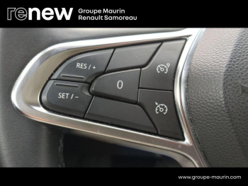 Photo 29 du bon plan RENAULT Captur 1.6 E-Tech hybride 145ch Intens -21 occasion à 17900 €