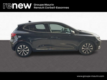 Photo 6 du bon plan RENAULT Clio 1.6 E-Tech hybride 145ch Techno occasion à 17890 €