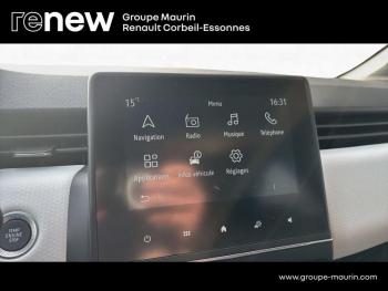 Photo 25 du bon plan RENAULT Clio 1.6 E-Tech hybride 145ch Techno occasion à 17890 €