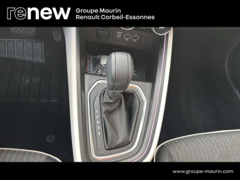 Photo 28 du bon plan RENAULT Clio 1.6 E-Tech hybride 145ch Techno occasion à 17890 €