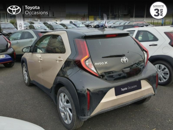 Photo 2 du bon plan TOYOTA Aygo X 1.0 VVT-i 72ch Design occasion à 14290 €