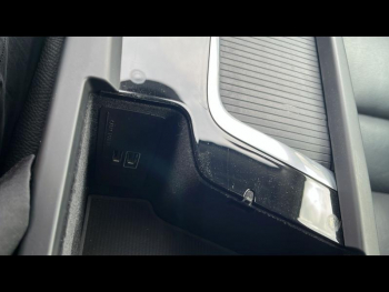 Photo 21 du bon plan VOLVO XC60 T6 AWD 253 + 87ch Business Executive Geartronic occasion à 32900 €