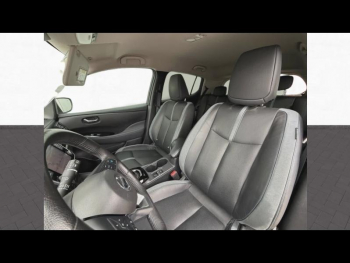 Photo 24 du bon plan NISSAN Leaf 150ch 40kWh Tekna 21.5 occasion à 11880 €