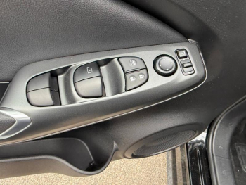 Photo 11 du bon plan NISSAN Juke 1.6 Hybrid 143ch Acenta 2025 occasion à 22890 €