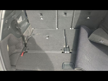 Photo 9 du bon plan MERCEDES-BENZ GLB 200d 150ch AMG Line 8G DCT occasion à 38990 €