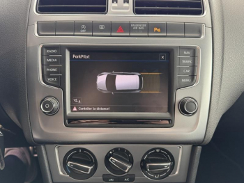 Photo 18 du bon plan VOLKSWAGEN Polo 1.2 TSI 90ch BlueMotion Technology Allstar 5p occasion à 10290 €