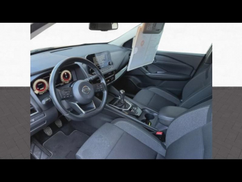 Photo 12 du bon plan NISSAN Qashqai 1.3 Mild Hybrid 140ch N-Connecta occasion à 18900 €