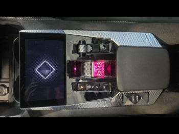 Photo 18 du bon plan DS DS 4 PureTech 180ch Performance Line + Automatique occasion à 21280 €