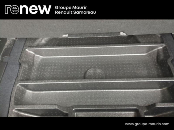 Photo 9 du bon plan RENAULT Austral 1.3 TCe mild hybrid 160ch Techno esprit Alpine auto occasion à 25500 €