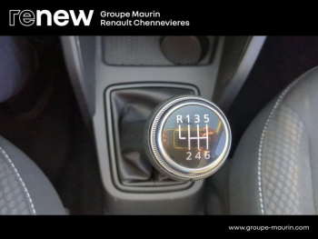 Photo 25 du bon plan DACIA Duster 1.3 TCe 130ch FAP Confort 4x2 occasion à 16490 €