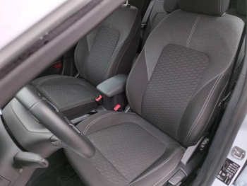 Photo 14 du bon plan FORD Fiesta 1.0 Flexifuel 95ch Titanium Business 5p occasion à 14990 €