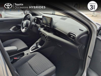 Photo 15 du bon plan TOYOTA Yaris 116h Design 5p MY22 occasion à 20790 €