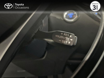 Photo 19 du bon plan TOYOTA C-HR 1.8 Hybride 122ch Design Pack Techno occasion à 24490 €