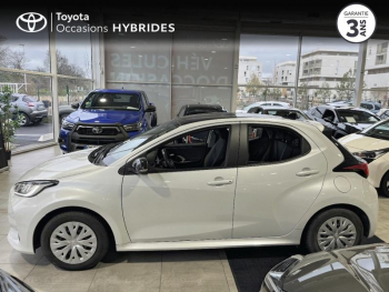 Photo 3 du bon plan TOYOTA Yaris 116h Dynamic Business 5p + Programme Beyond Zero Academy MY22 occasion à 17290 €
