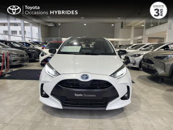 Photo 5 du bon plan TOYOTA Yaris 116h Dynamic Business 5p + Programme Beyond Zero Academy MY22 occasion à 17290 €