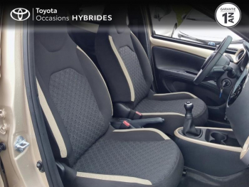 Photo 14 du bon plan TOYOTA Aygo X 1.0 VVT-i 72ch Design MY24 occasion à 15490 €