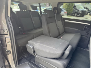 Photo 5 du bon plan TOYOTA ProAce Verso Long 2.0 180 D-4D Executive Techno BVA RC23 occasion à 38490 €