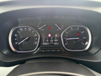 Photo 7 du bon plan TOYOTA ProAce Verso Long 2.0 180 D-4D Executive Techno BVA RC23 occasion à 38490 €