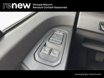 Photo 21 du bon plan RENAULT Trafic Combi L1 2.0 Blue dCi 150ch S&S Zen 8 places occasion à 29389 €