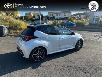 Photo 2 du bon plan TOYOTA Yaris 116h GR Sport 5p MY22 occasion à 21780 €