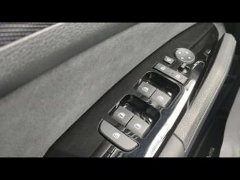 Photo 11 du bon plan KIA Sportage 1.6 T-GDi 210ch HEV GT-line Premium BVA6 occasion à 40990 €