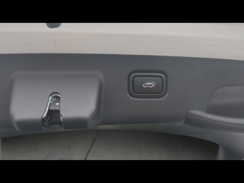 Photo 24 du bon plan KIA Sportage 1.6 T-GDi 210ch HEV GT-line Premium BVA6 occasion à 40990 €