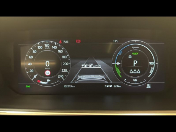 Photo 17 du bon plan LAND-ROVER Range Rover Sport 2.0 P400e 404ch HSE Dynamic Mark IX occasion à 52390 €