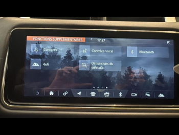 Photo 25 du bon plan LAND-ROVER Range Rover Sport 2.0 P400e 404ch HSE Dynamic Mark IX occasion à 52390 €