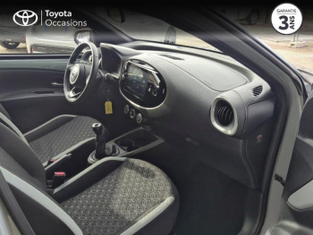 Photo 12 du bon plan TOYOTA Aygo X 1.0 VVT-i 72ch Design MY24 occasion à 16450 €