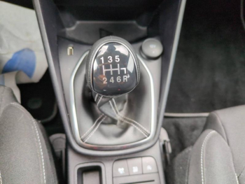 Photo 9 du bon plan FORD Fiesta 1.0 Flexifuel 95ch Titanium Business 5p occasion à 15490 €