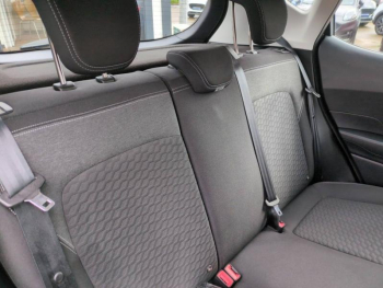 Photo 16 du bon plan FORD Fiesta 1.0 Flexifuel 95ch Titanium Business 5p occasion à 15490 €