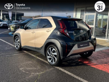 Photo 2 du bon plan TOYOTA Aygo X 1.0 VVT-i 72ch Design MY23 occasion à 13490 €