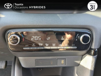 Photo 21 du bon plan TOYOTA Yaris 116h Design 5p MY22 occasion à 18990 €