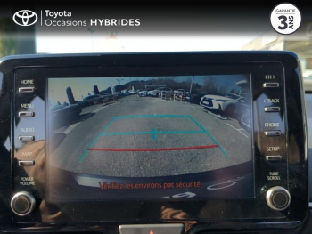 Photo 23 du bon plan TOYOTA Yaris 116h Design 5p MY22 occasion à 18990 €