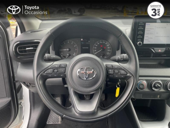 Photo 9 du bon plan TOYOTA Yaris 120 VVT-i Dynamic 5p MY22 occasion à 17290 €