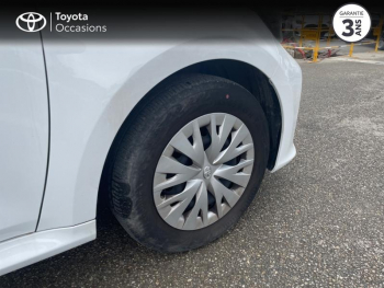 Photo 16 du bon plan TOYOTA Yaris 120 VVT-i Dynamic 5p MY22 occasion à 17290 €