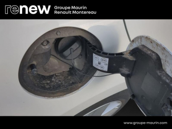 Photo 10 du bon plan RENAULT Clio 1.6 E-Tech 140ch Business -21 occasion à 12490 €