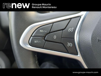 Photo 16 du bon plan RENAULT Clio 1.6 E-Tech 140ch Business -21 occasion à 12490 €