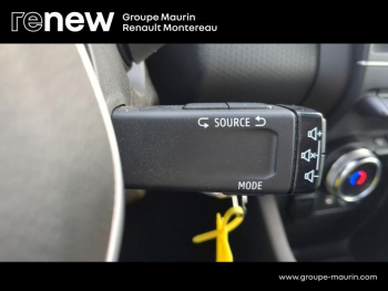 Photo 19 du bon plan RENAULT Clio 1.6 E-Tech 140ch Business -21 occasion à 12490 €