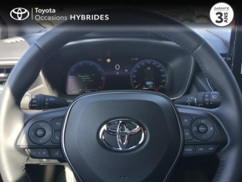 Photo 13 du bon plan TOYOTA Corolla 1.8 140ch Design MY25 occasion à 30590 €