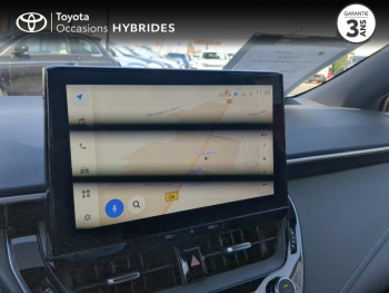 Photo 15 du bon plan TOYOTA Corolla 1.8 140ch Design MY25 occasion à 30590 €