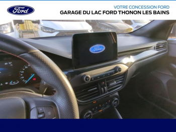 Photo 7 du bon plan FORD Focus 1.5 EcoBlue 120ch ST-Line occasion à 15990 €