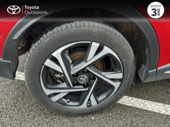 Photo 16 du bon plan TOYOTA C-HR 1.8 Hybride 122ch Collection E-CVT occasion à 23900 €