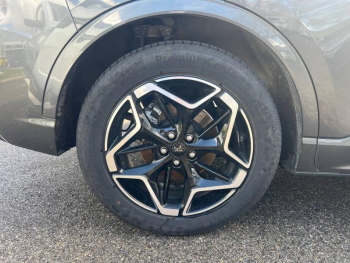 Photo 8 du bon plan FORD Kuga 2.5 Duratec 180ch Hybrid FlexiFuel ST-Line Powershift occasion à 31890 €