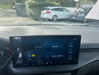 Photo 23 du bon plan FORD Kuga 2.5 Duratec 180ch Hybrid FlexiFuel ST-Line Powershift occasion à 31890 €