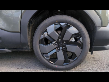 Photo 9 du bon plan SUZUKI Vitara 174ch 61kWh Style occasion à 33980 €