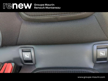 Photo 20 du bon plan RENAULT Megane 1.3 TCe 140ch FAP Intens EDC occasion à 15900 €