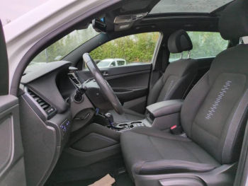 Photo 13 du bon plan HYUNDAI Tucson 1.7 CRDI 141ch Edition #Mondial 2WD DCT-7 occasion à 15900 €