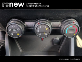 Photo 24 du bon plan DACIA Duster 1.0 ECO-G 100ch Essentiel 4x2 occasion à 14989 €